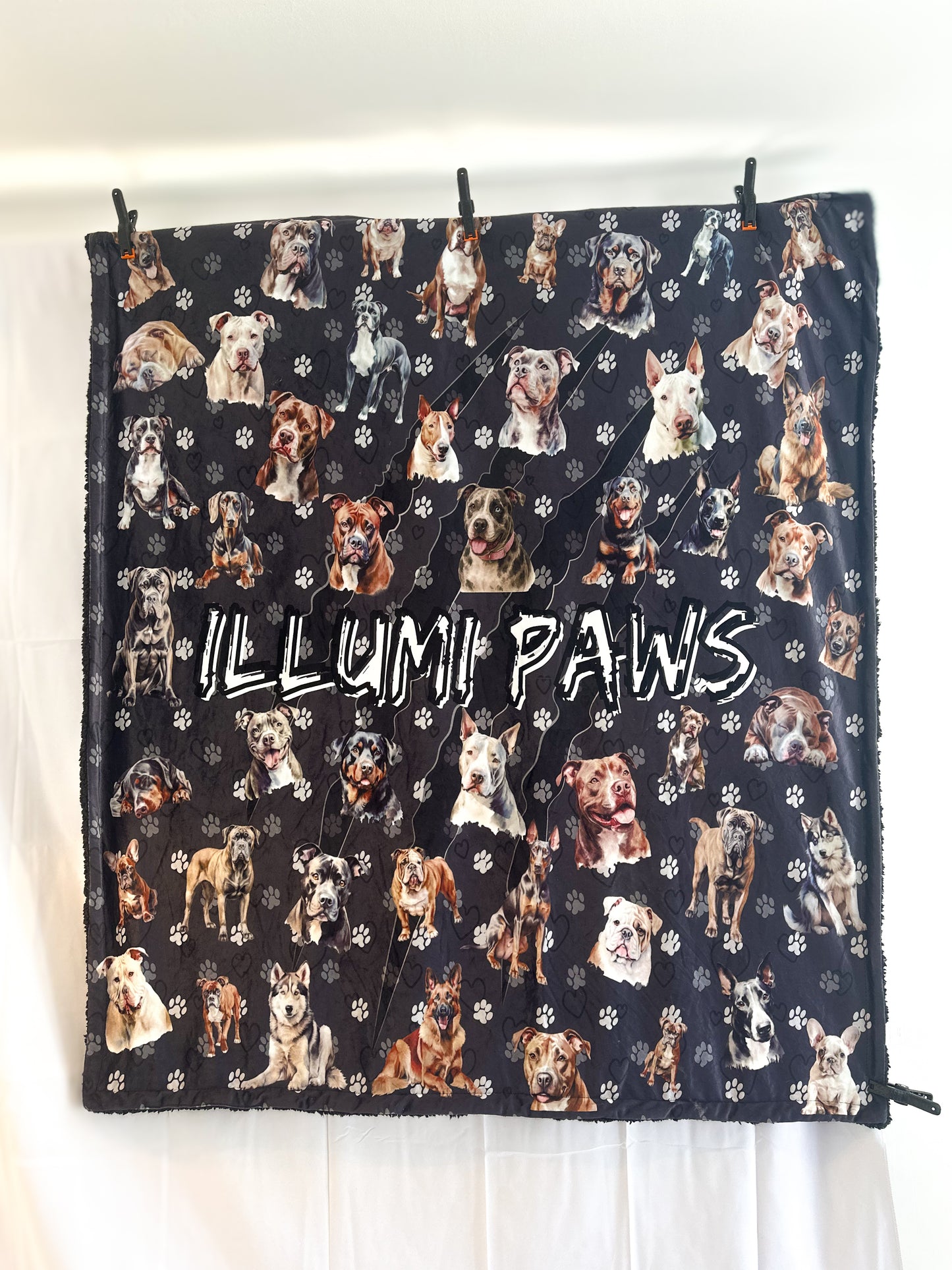 Bully & Friends Sherpa Blankies🐾🖤🤍